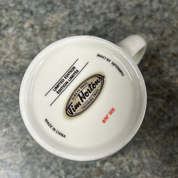Tim Hortons Limited Edition Collectible Mug # 005 Ceramic, Cream/Brown - Picture 3 of 6